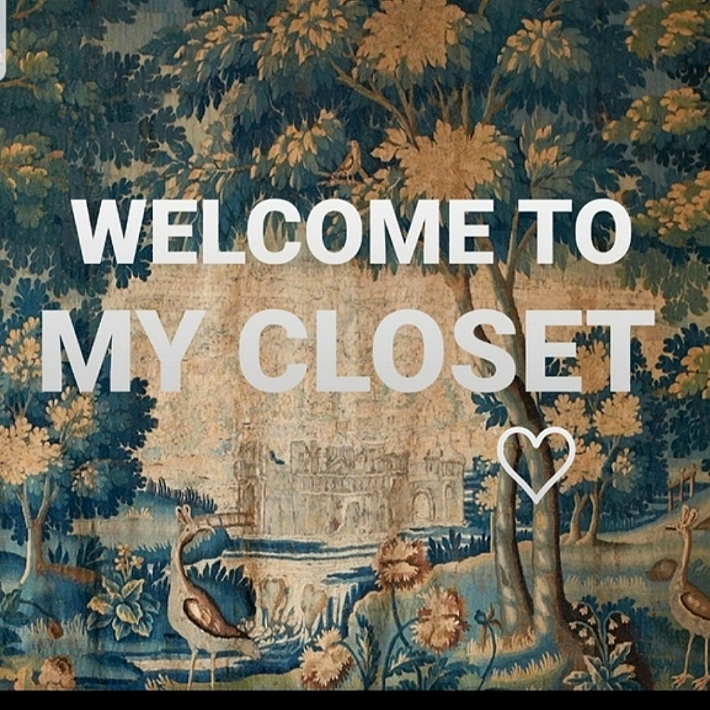 Thank you for visiting my closet!